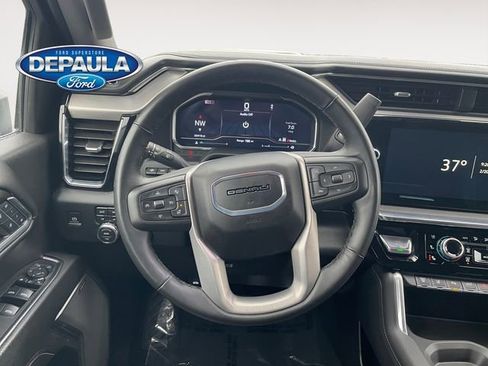 Used 2024 GMC Sierra 3500 Denali w/ Denali Reserve Package image 15