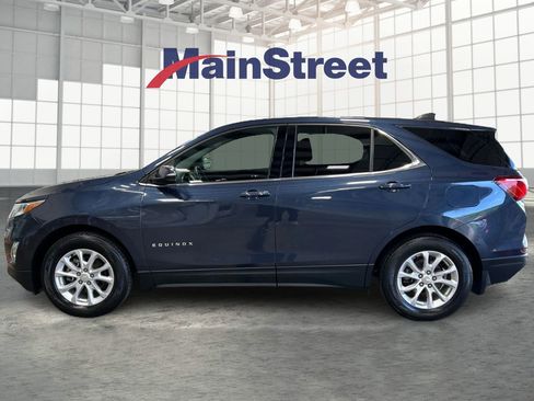 Used 2018 Chevrolet Equinox LT FWD image 2