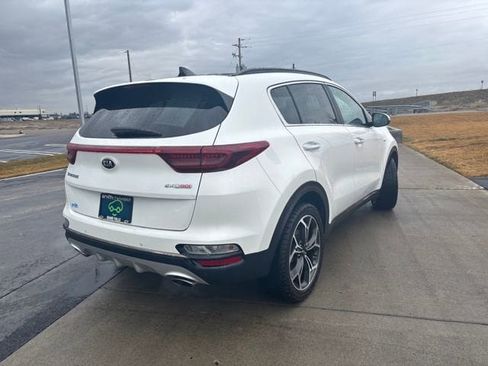 Used 2022 Kia Sportage SX image 3