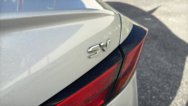 Used 2022 Nissan Altima 2.5 SV AWD/4WD image 8
