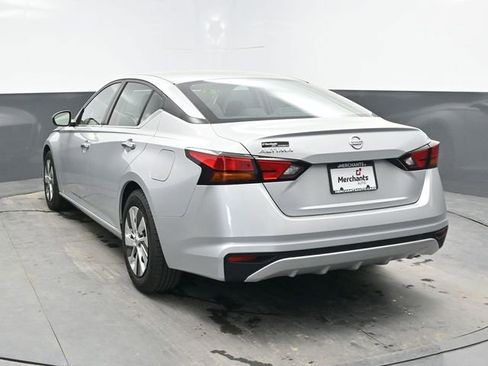 Used 2021 Nissan Altima 2.5 S FWD image 5
