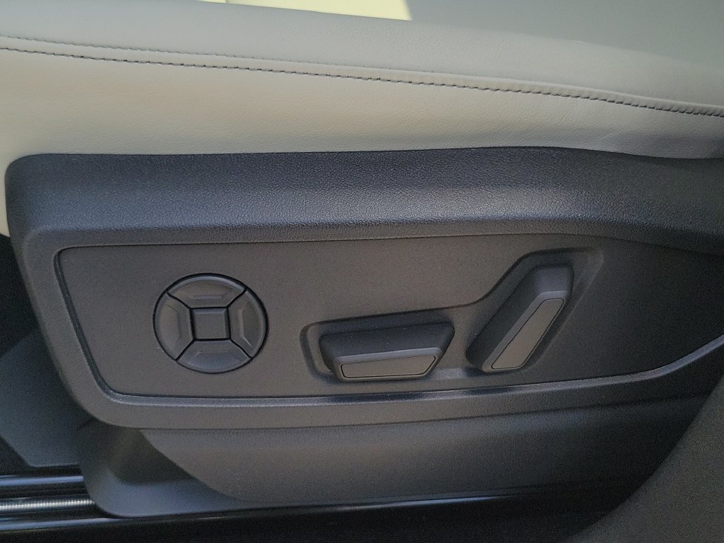 New 2026 Audi Q5 Premium AWD/4WD image 18