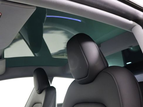 Used 2025 Tesla Model 3 Long Range image 22