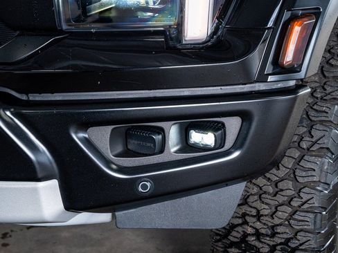 Used 2025 Ford F150 Raptor image 14