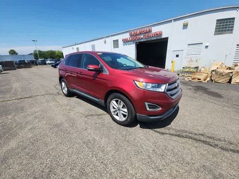 Used 2017 Ford Edge SEL w/ Equipment Group 201A FWD image 9