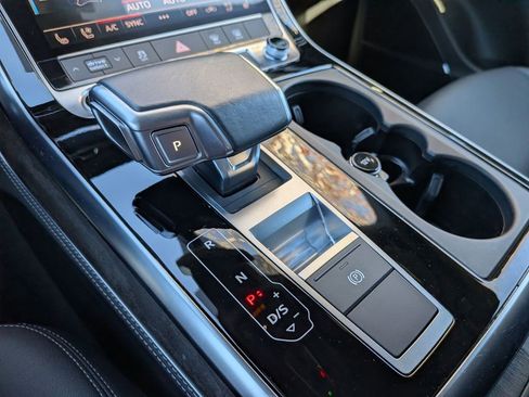 Certified 2023 Audi Q8 Premium Plus image 16