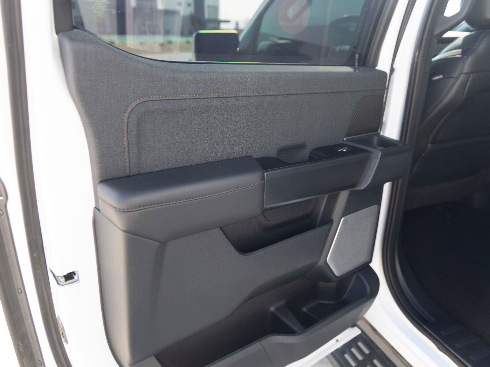 Used 2023 Ford F150 Raptor AWD/4WD image 33