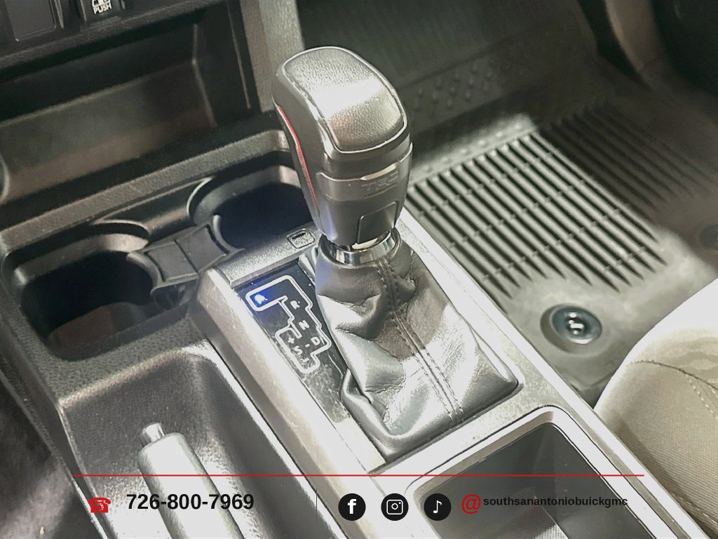 Used 2023 Toyota Tacoma SR5 RWD image 17