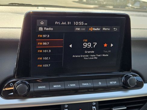 Used 2023 Kia Forte LXS w/ LXS Technology Package FWD image 18