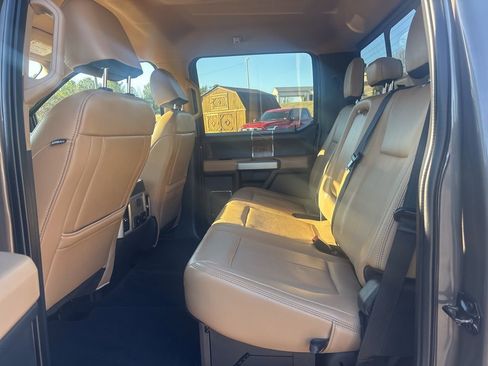 Used 2022 Ford F250 Lariat image 14