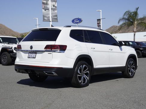 Used 2023 Volkswagen Atlas SEL AWD/4WD image 4