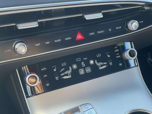 New 2026 Genesis GV70 3.5T Sport Advanced image 17