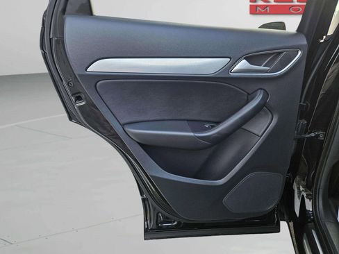 Used 2018 Audi Q3 2.0T Premium image 21