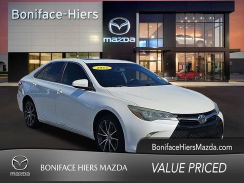 Used 2015 Toyota Camry XSE image 1