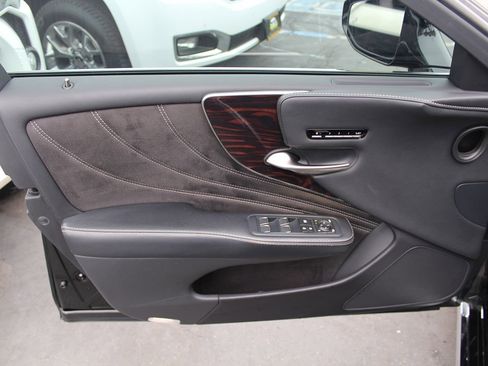 Used 2018 Lexus LS 500 image 23