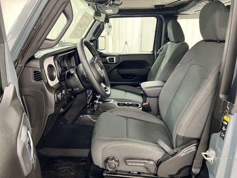 New 2026 Jeep Wrangler Sport AWD/4WD image 18
