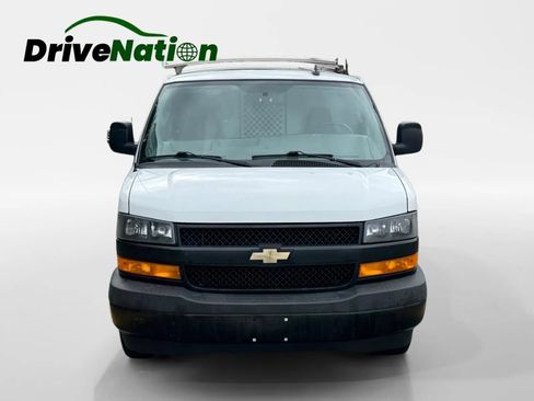 Used 2019 Chevrolet Express 2500 w/ Driver Convenience Package RWD image 2