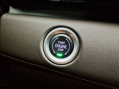 Used 2022 Cadillac Escalade Sport w/ Touring Package AWD/4WD image 23