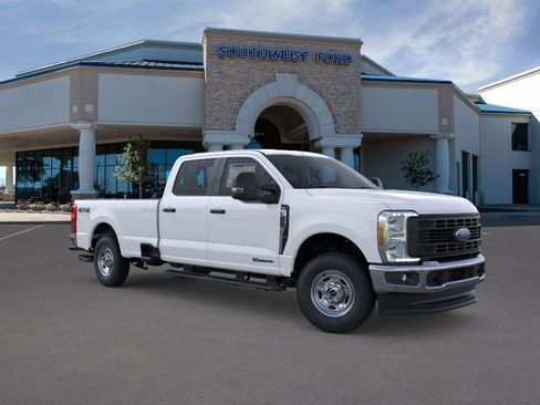 Used 2025 Ford F250 XL image 7