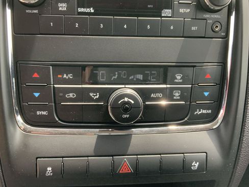 Used 2013 Dodge Durango SXT AWD/4WD image 30