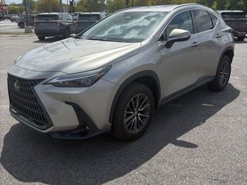 Used 2022 Lexus NX 250 FWD image 1