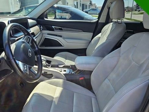 Used 2020 Kia Telluride EX w/ EX Premium Package FWD image 13