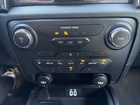 Used 2023 Ford Ranger Lariat w/ Technology Package AWD/4WD image 19