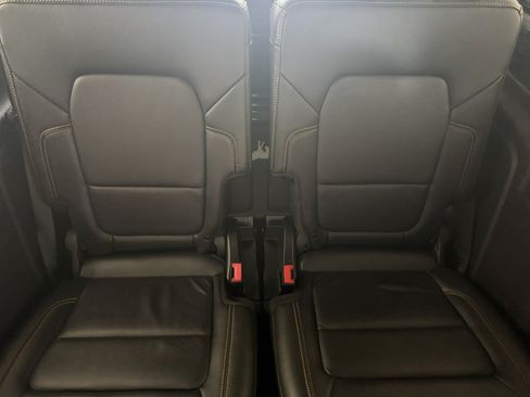Used 2023 Ford Bronco Badlands w/ Sasquatch Package AWD/4WD image 13