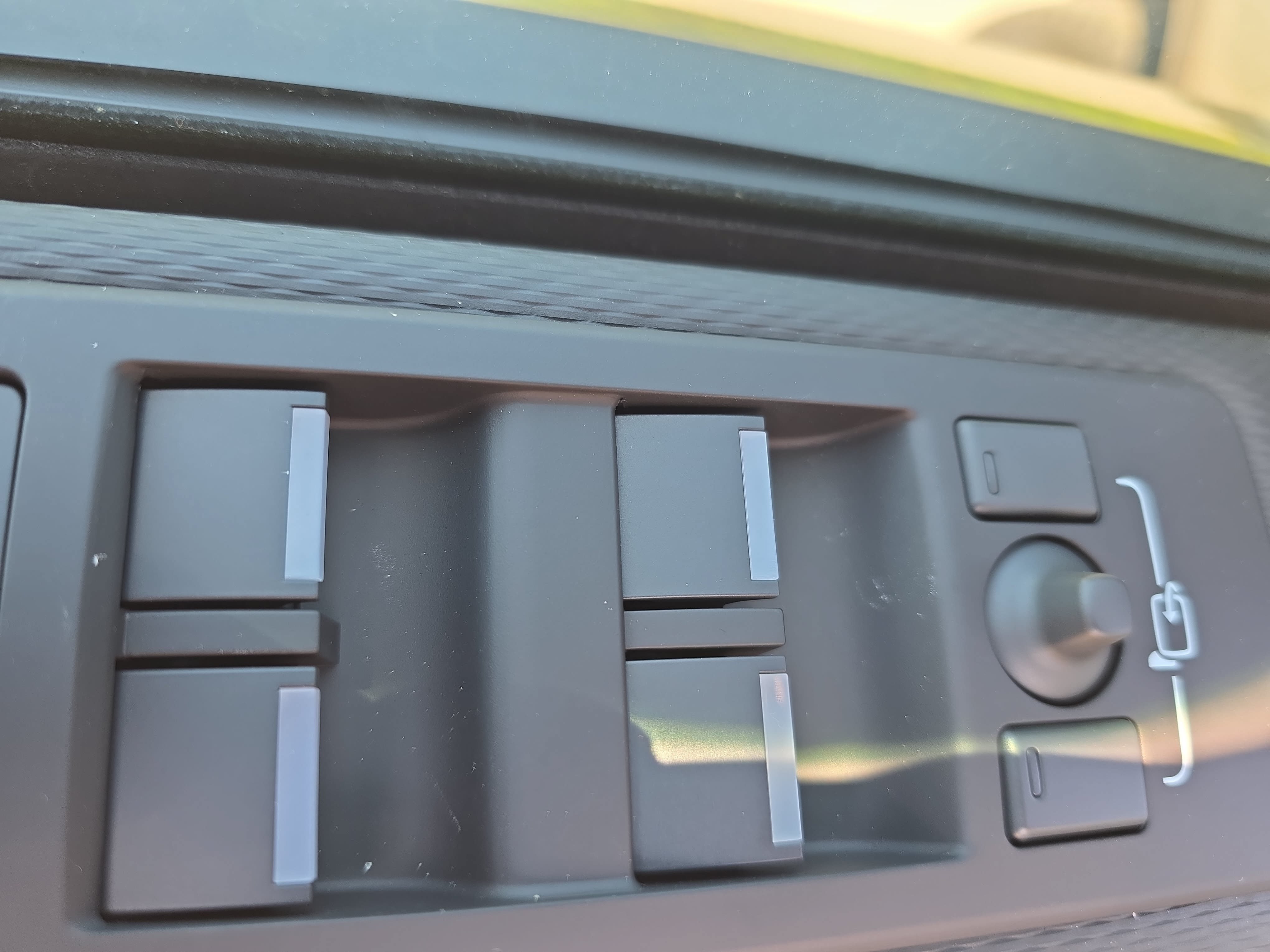 New 2026 Land Rover Discovery Dynamic SE AWD/4WD image 28