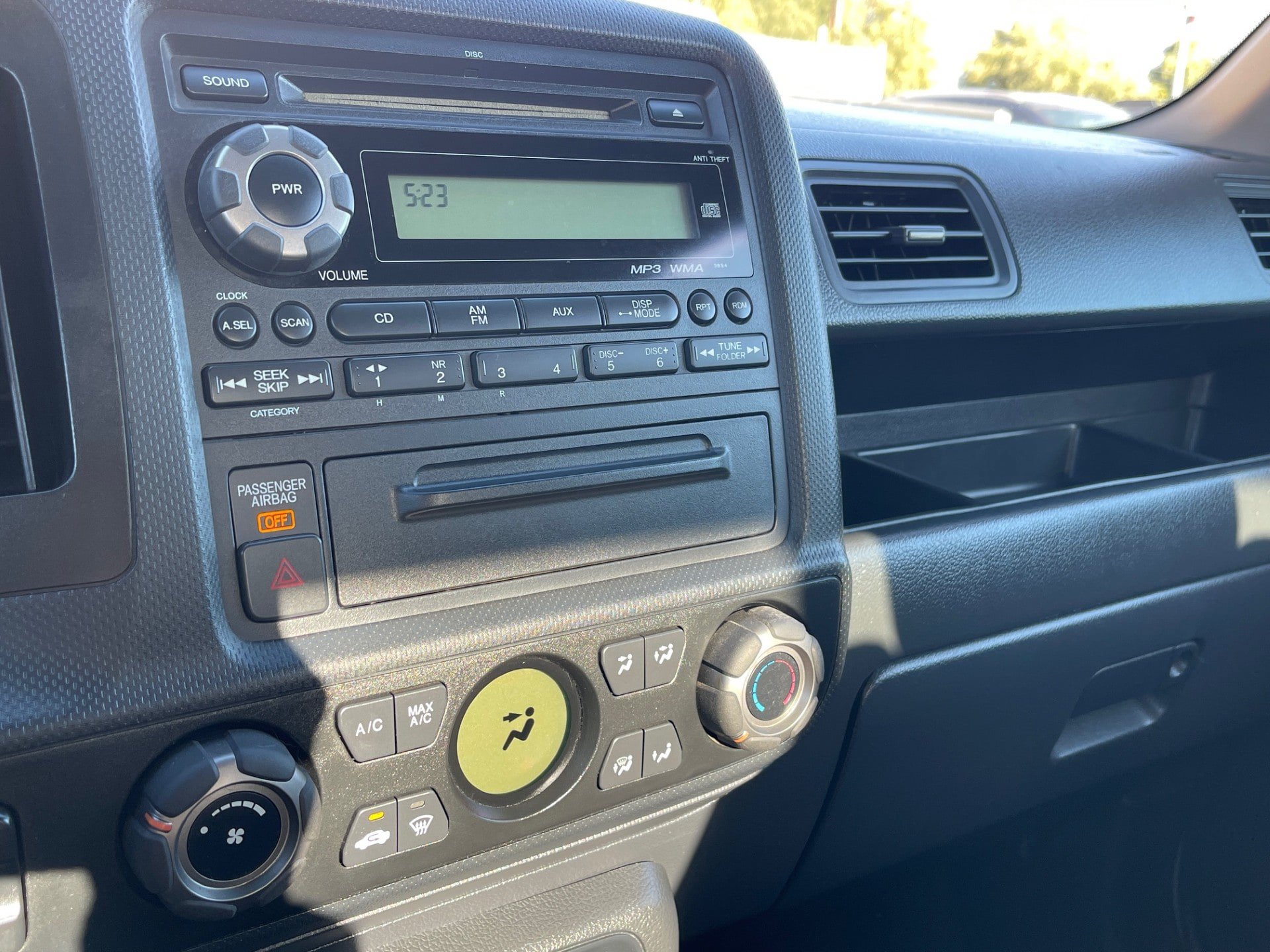 Used 2013 Honda Ridgeline Sport image 19