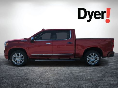 Certified 2025 Chevrolet Silverado 1500 High Country w/ High Country Premium Package AWD/4WD image 6