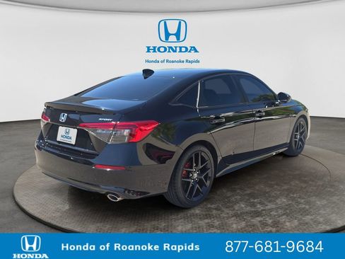 Used 2024 Honda Civic Sport image 5