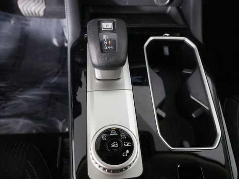 New 2026 Mitsubishi Outlander ES FWD image 46