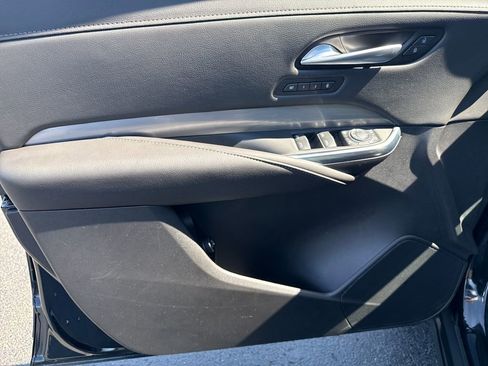 Used 2025 Cadillac XT4 Premium Luxury w/ Cold Weather Package image 12