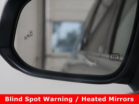 Certified 2025 Toyota Grand Highlander AWD image 23