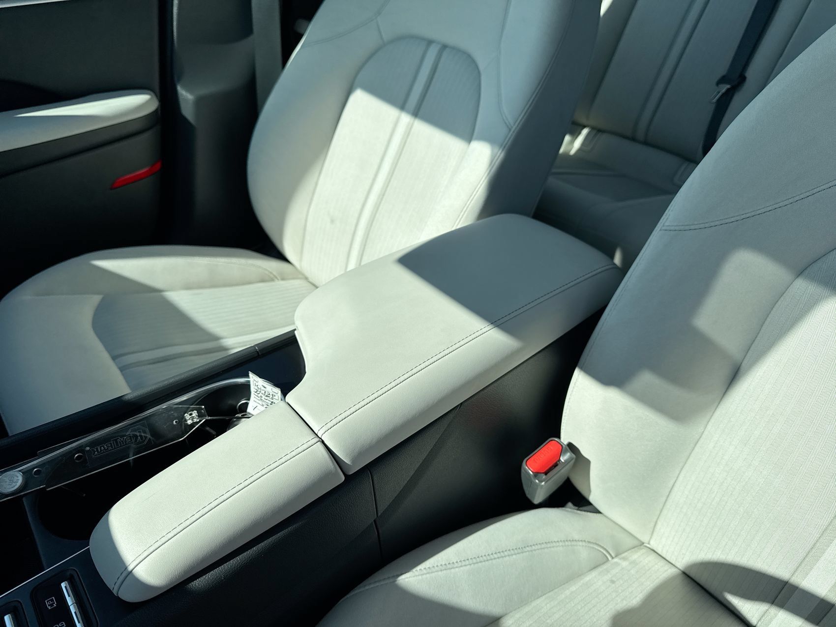 Used 2025 Hyundai Sonata SEL FWD image 21