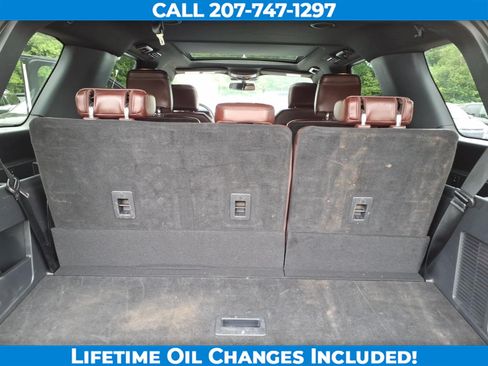 Used 2024 Ford Expedition Limited AWD/4WD image 12