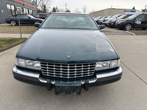 Used 1997 Cadillac Seville SLS w/ Leather/Lumbar Pkg image 2