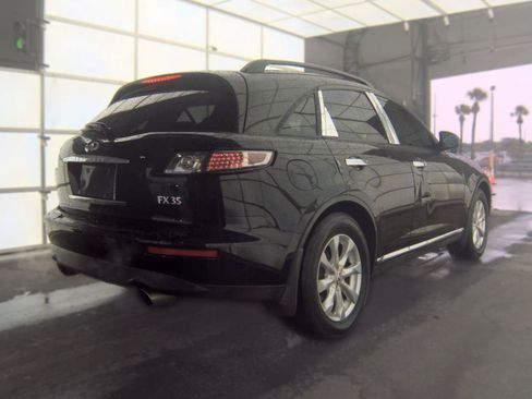 Used 2006 INFINITI FX35 2WD w/ (G02) Touring Pkg image 4