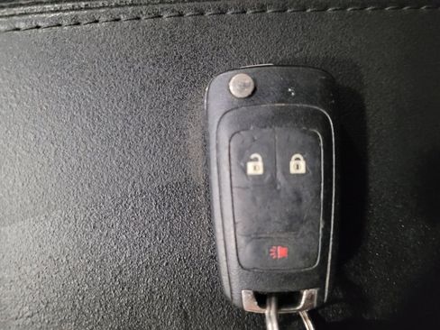 Used 2016 Chevrolet Equinox LS AWD/4WD image 32