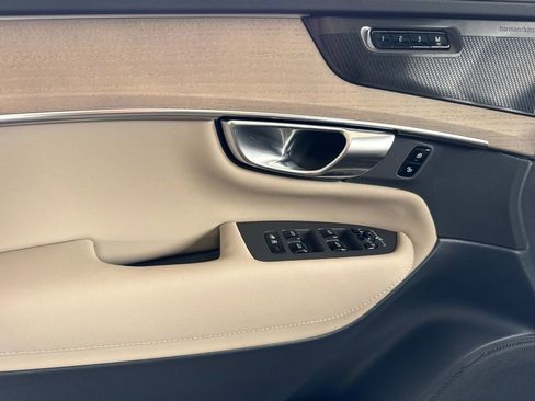 New 2026 Volvo XC90 T8 Plus w/ Protection Package Premier image 10