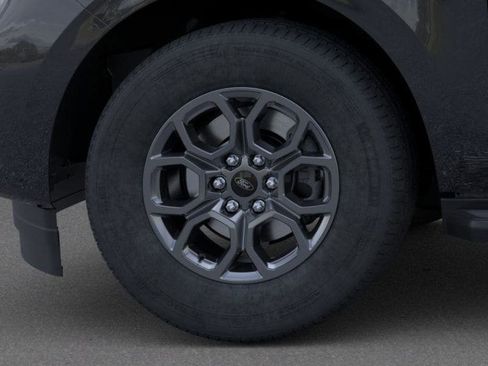 New 2025 Ford Expedition Active image 19