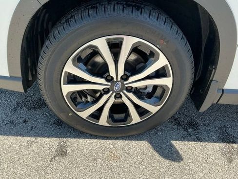 Certified 2023 Subaru Forester Limited AWD/4WD image 6