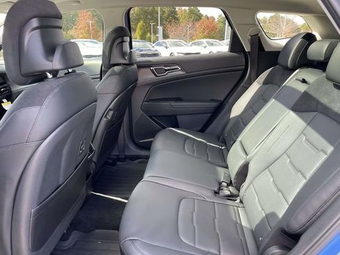 New 2026 Kia Sportage SX image 21