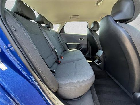 Used 2025 Kia K4 FWD image 23