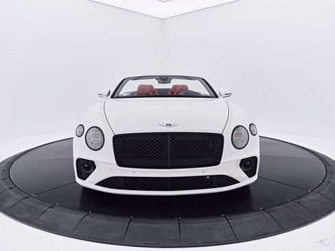 Used 2020 Bentley Continental GT AWD/4WD image 26