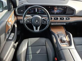 Used 2022 Mercedes-Benz GLS 450 4MATIC video 2