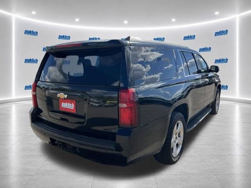 Used 2015 Chevrolet Suburban LT w/ Luxury Package AWD/4WD image 5