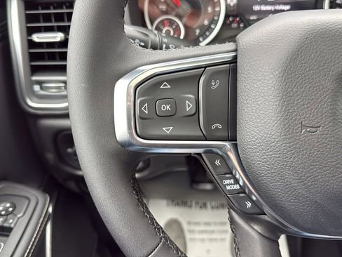 New 2026 RAM 1500 Laramie AWD/4WD image 30