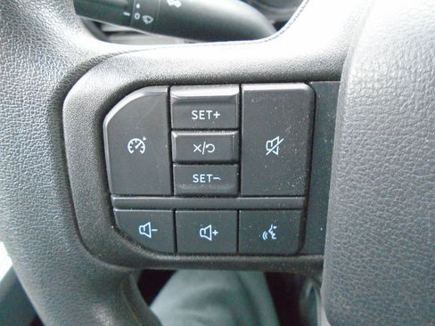 Used 2023 Ford F250 XLT w/ F-250 >10K GVWR Package image 26